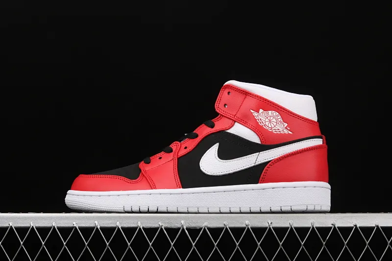All categories Air Jordan Jordan series basketball shoes Air Jordan 1 Mid Air Jordan1 Mid AJ1 Joe 1 Little Chicago China basketball shoes BQ6472-601